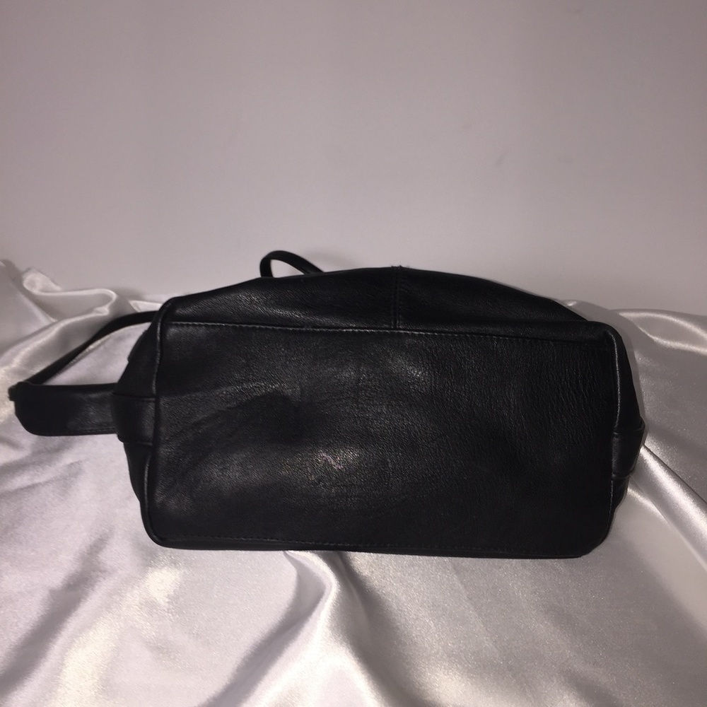 🌎Joe Leather Black  Crossbody Bag - Picture 3 of 7